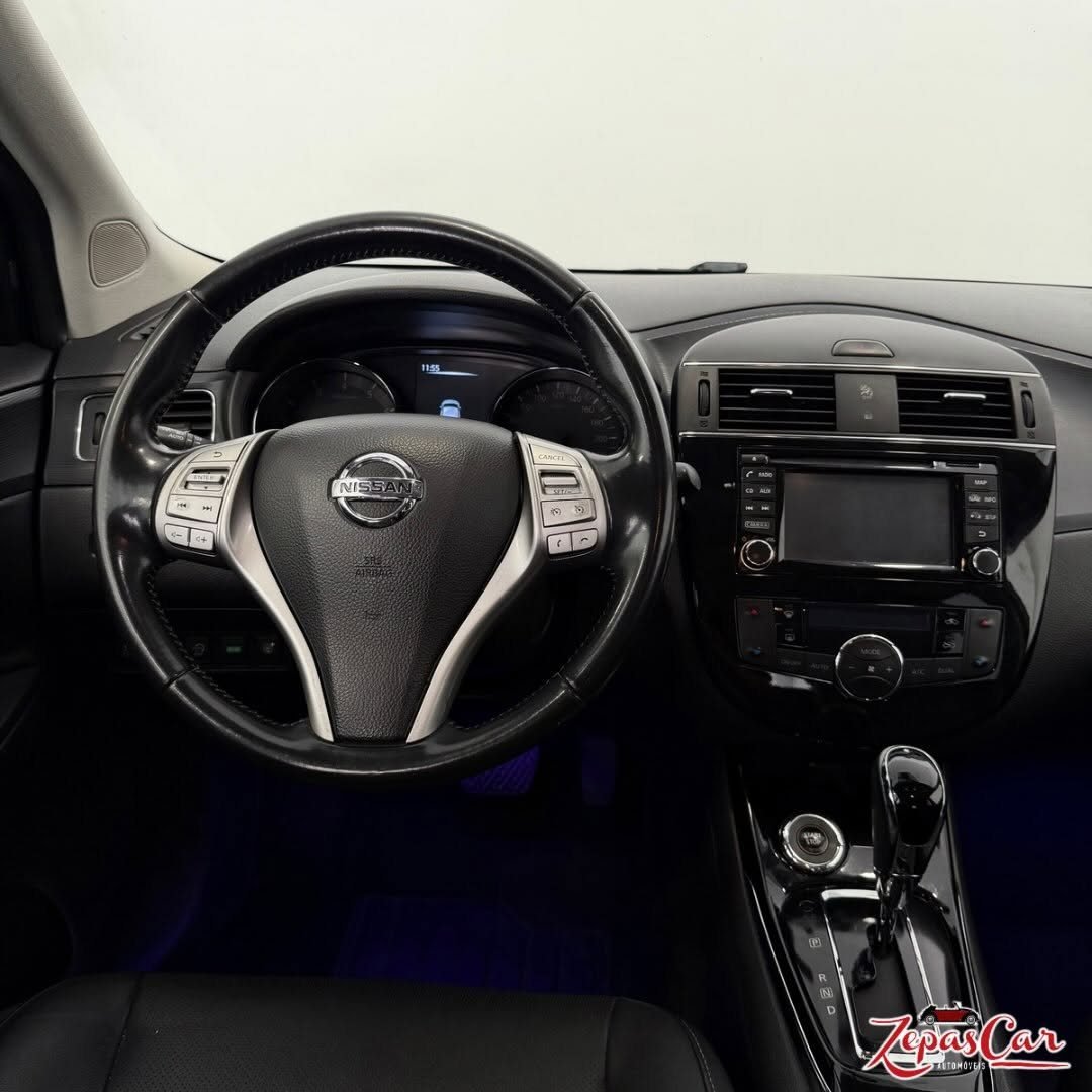 Nissan Pulsar 1.2 gasolina automático