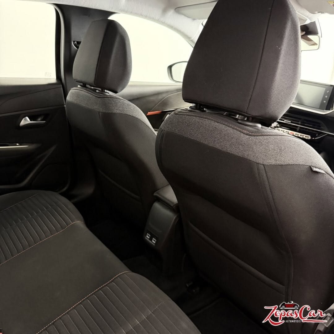 Peugeot 208 e-208 100% elétrico