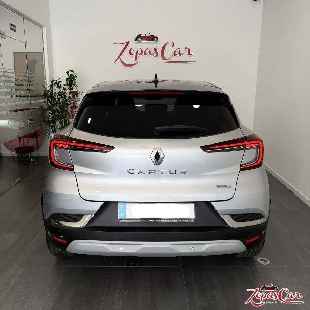 Renault Captur E-Tech Plug-in Hybrid