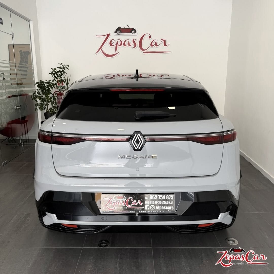 Renault Mégane E-Tech 100% elétrico